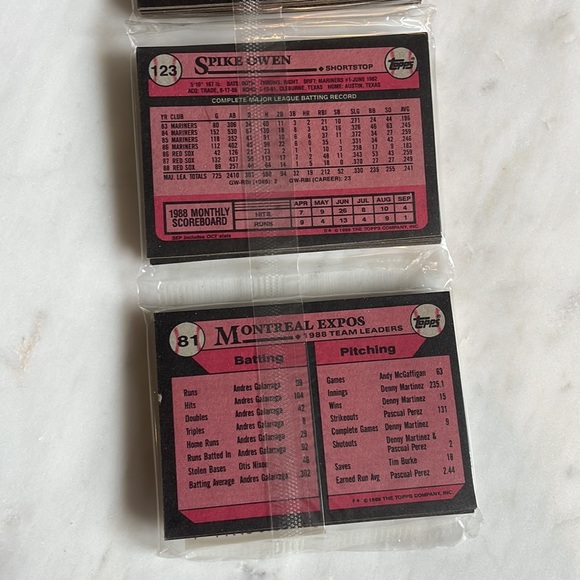 Unopened Topps 1989 Baseball Cards - Picture 5 of 5